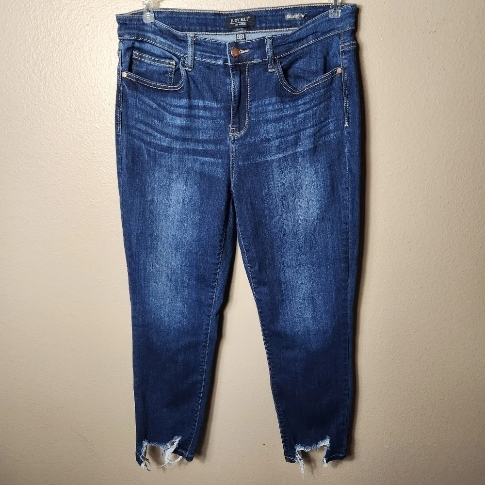 Judy Blue Huntington Mid Rise Relaxed Fit Dark Wash Chewed Hem Jeans-Size 31
